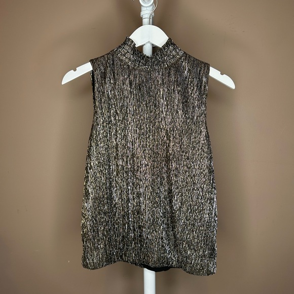 Banana Republic Metallic High Neck Blouse Sleeveless Small - Picture 2 of 5